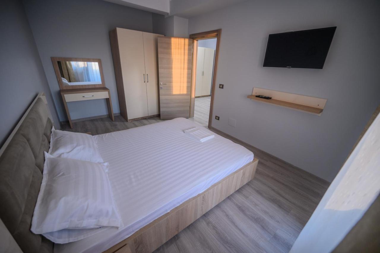 Wida Apartaments Mamaia Nord Năvodari Eksteriør bilde